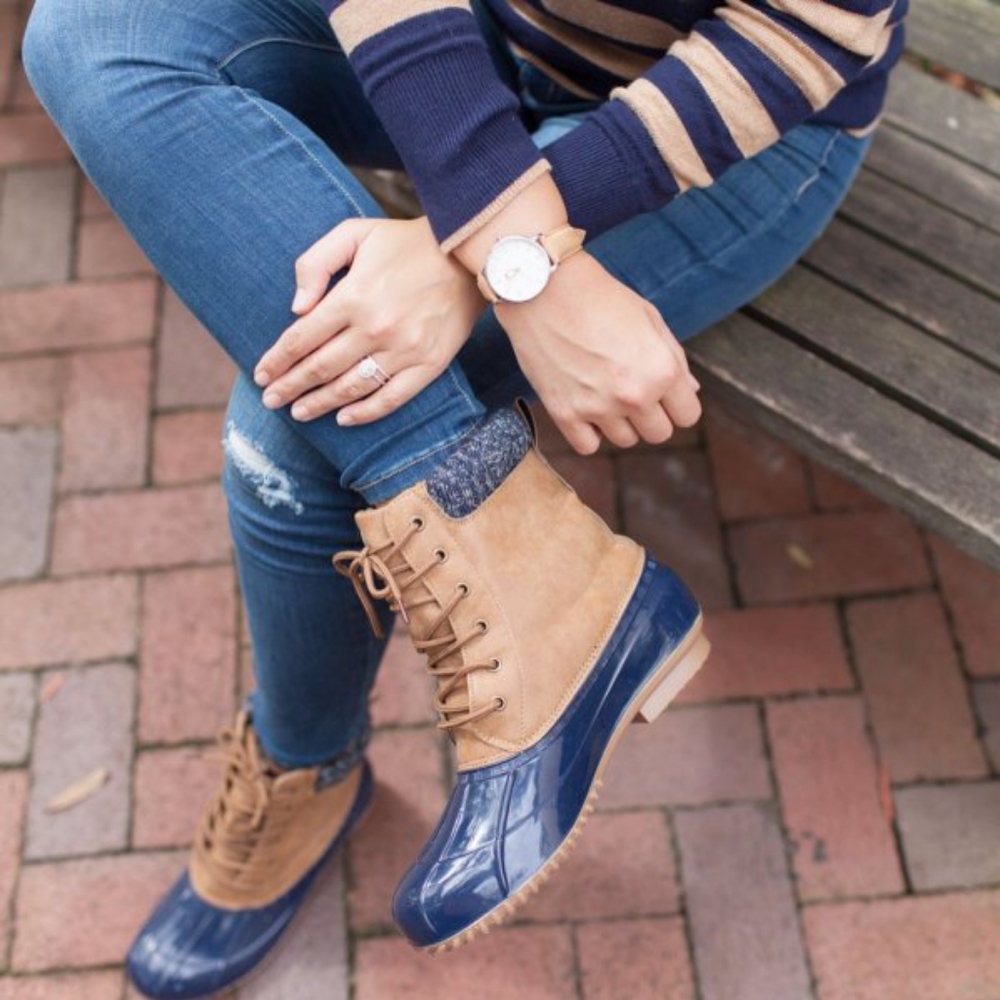 NWT JustFab Duck Boots